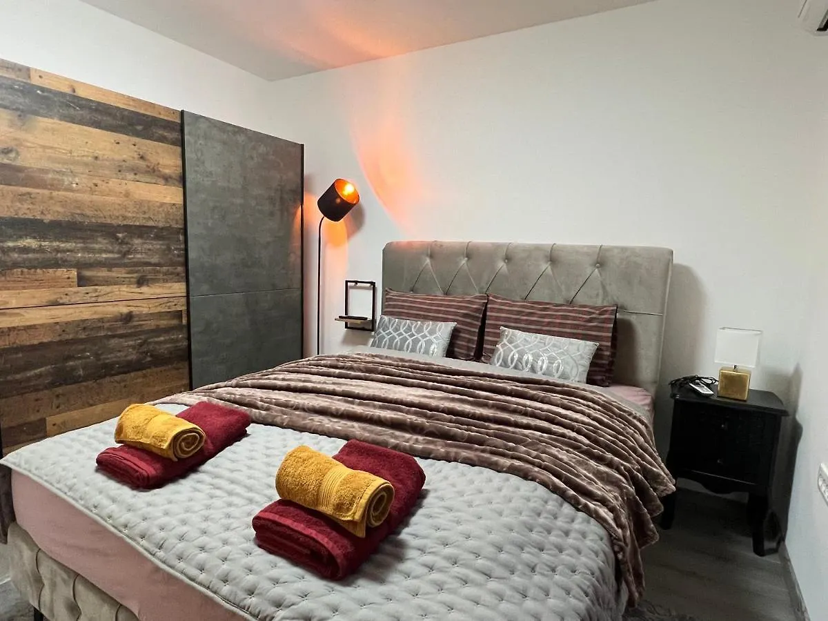 Lolita Apartment Rijeka 0*,  Croatia