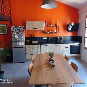  Appartamento Loft Vue Palais Des Papes Francia