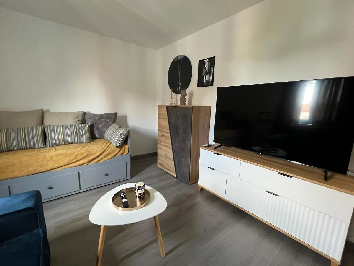 Lolita Apartment Rijeka 0*,
